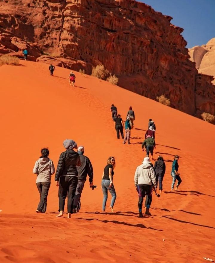 Ferienwohnung Saleem With Jeep Tour Wadi Rum Exterior foto
