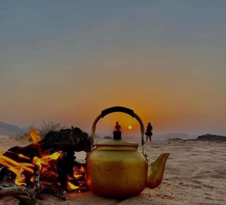Ferienwohnung Saleem With Jeep Tour Wadi Rum Exterior foto