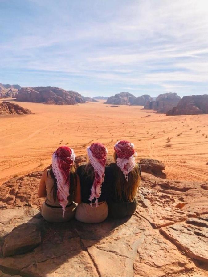 Ferienwohnung Saleem With Jeep Tour Wadi Rum Exterior foto